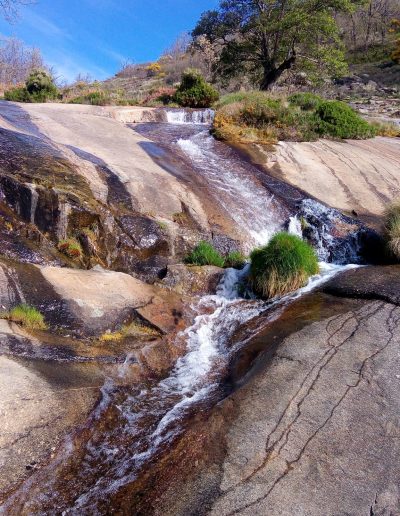 Alojamiento y Senderismo en La Vera